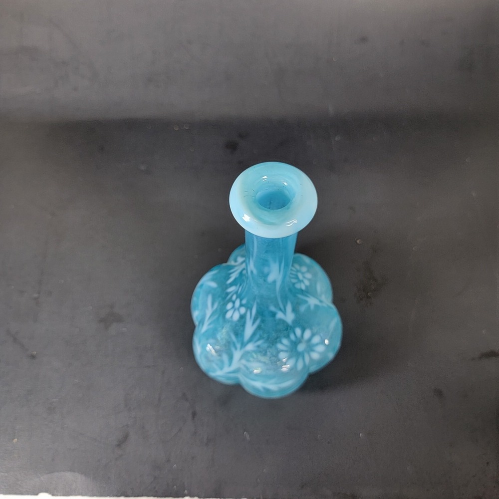 Antique Blue Glass Fenton? spanish lace opalescent daisy & fern barber bottle - Picture 6 of 8